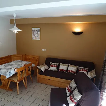 Du Col De La Machine Отель Сен-Жан-ан-Руаян