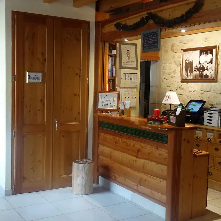 Du Col De La Machine Hotel